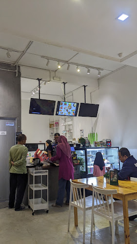 Opinii despre Kopi Mesin Paloh Sg Kiat în Kuala Terengganu - Gastronomi dan perhotelan