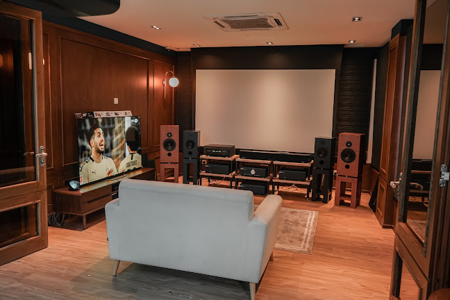 Comentarii opinii despre CHARLIE'S COFFEE