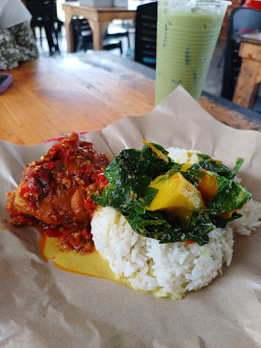 Tokmie Sup Champa - Gastronomi dan perhotelan