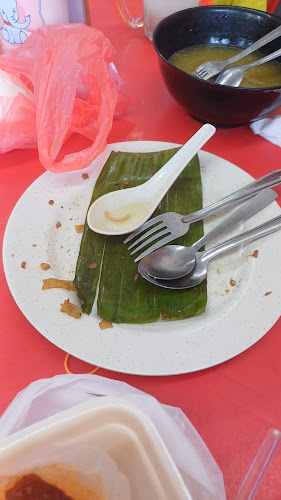 Comentarii opinii despre 海港茶室 Hai Kan Kopitiam