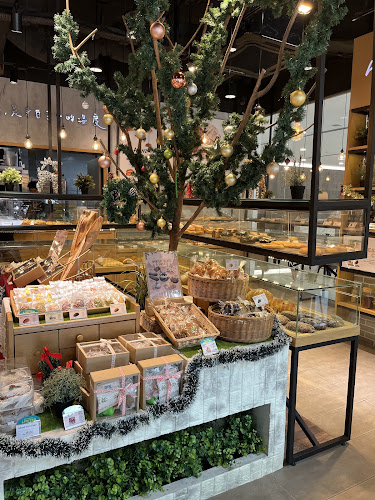 Opinii despre Hogan Bakery @ Lion Office Tower în Kuala Lumpur - Gastronomi dan perhotelan