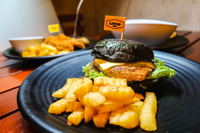 Opinii despre Leezo Restaurant Batu Pahat în Batu Pahat - Gastronomi dan perhotelan