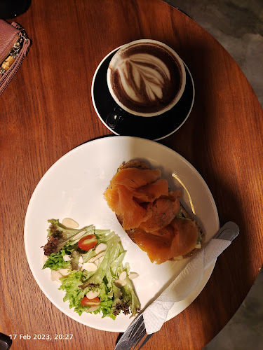 Comentarii opinii despre BORIS