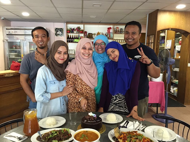 18 & 20, Jalan Kundang 3, Taman Bukit Pasir, 83000 Batu Pahat, Johor Darul Ta'zim