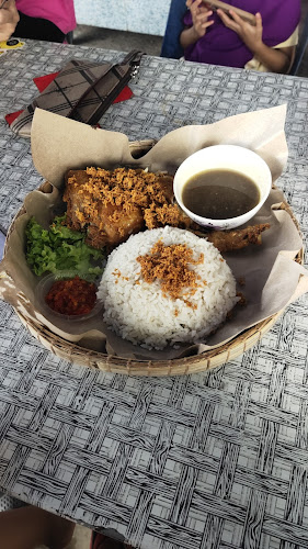 Ayam Penyek Keda Bowoh pokok - Kuala Terengganu