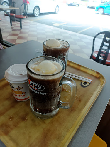 A&W - Gastronomi dan perhotelan