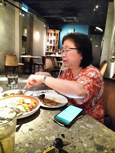 The Curly Tail - Melaka