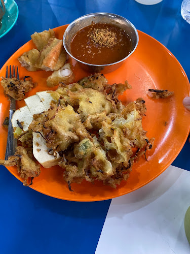 Opinii despre Mat Cucur Udang în Alor Setar - Gastronomi dan perhotelan