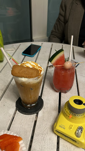 Comentarii opinii despre Fly Me To