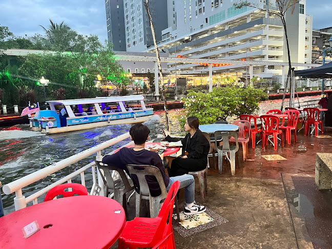 Nasi Lemak Kampung Morten River Line - Melaka
