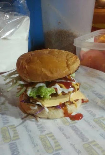 Opinii despre HR Burger Station în Parit Buntar - Gastronomi dan perhotelan