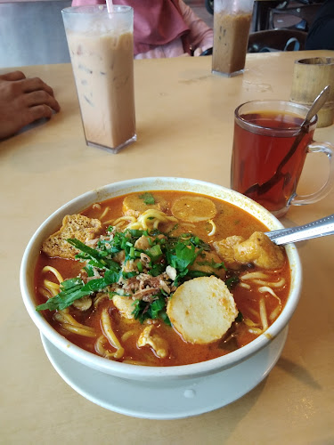 Opinii despre Hentian dan Rehat Bentong în Bentong - Gastronomi dan perhotelan