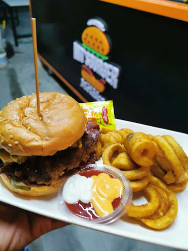 Comentarii opinii despre Mits Burger Melaka Baru