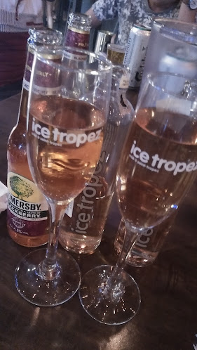 Opinii despre Beer Library în Bintulu - Gastronomi dan perhotelan