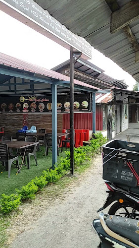 Restoran Warisan Pak Ngah Laksa