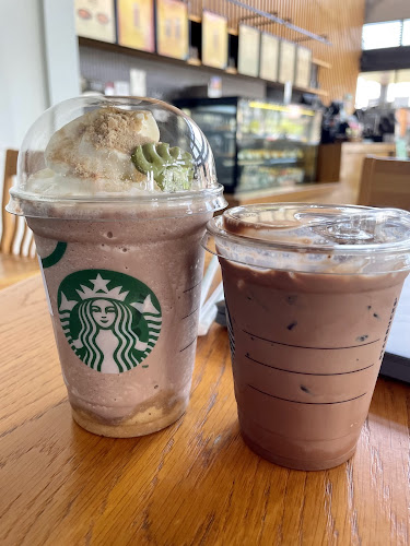 Opinii despre Starbucks DT Malim Jaya în Melaka - Gastronomi dan perhotelan