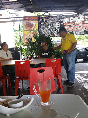 Comentarii opinii despre Rafie Cafe, Sibu