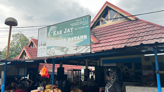 Kak Jat Ikan Bakar (Gerai No. 3)