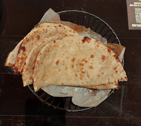 Rock Bottom Malacca - Gastronomi dan perhotelan