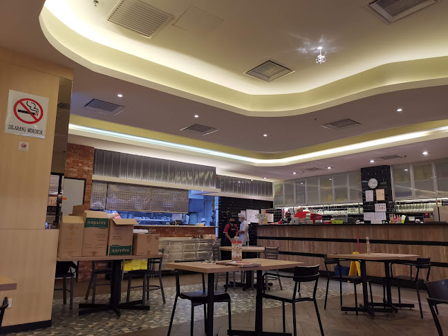 Comentarii opinii despre Black Canyon Vivacity Megamall