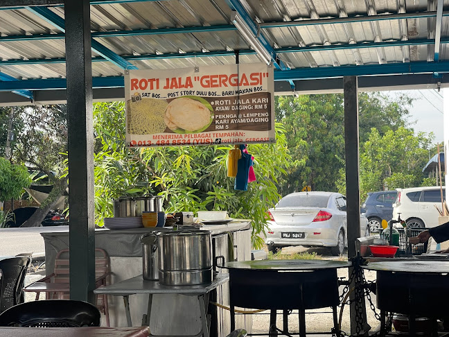 Opinii despre Warung Family Corner în Bukit Mertajam - Gastronomi dan perhotelan