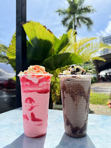 Comentarii opinii despre TIARA KITCHEN