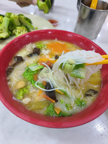 Comentarii opinii despre 7夜 Cafe ,Sibu