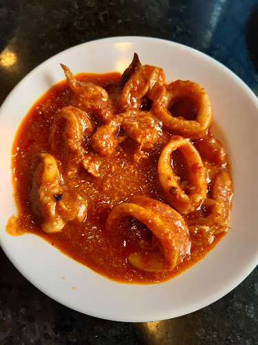 Ratha Curry Fish Head - Gastronomi dan perhotelan