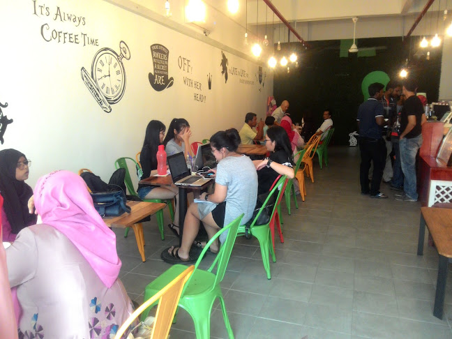 Comentarii opinii despre Cafe Alice