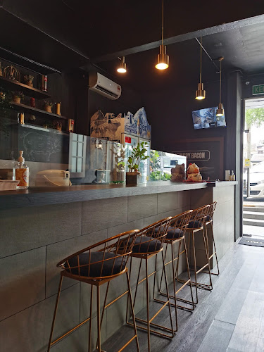 33, Jalan SS 21/56b, Damansara Utama, 47400 Petaling Jaya, Selangor