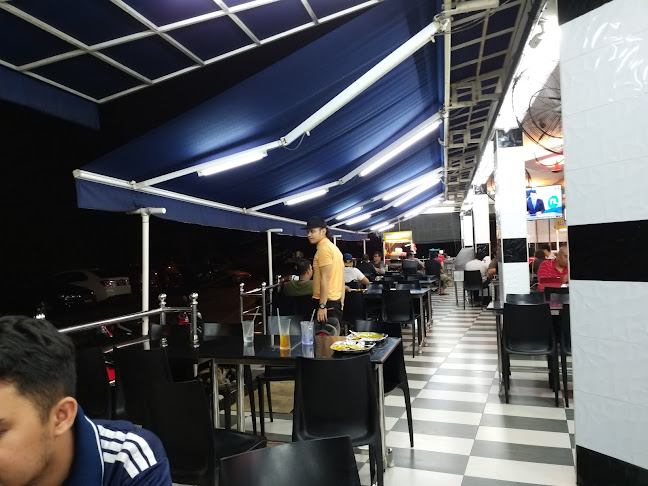 Restoran Thaqwa Classic - Gastronomi dan perhotelan