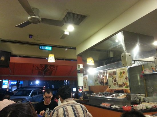 Comentarii opinii despre Restoran Auntie Sim Kitchen 私房菜