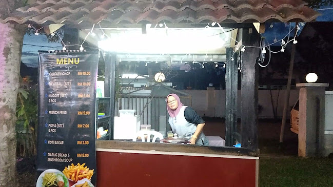 THE GARDEN STEAMBOAT | HOUSE OF STEAMBOAT - Gastronomi dan perhotelan