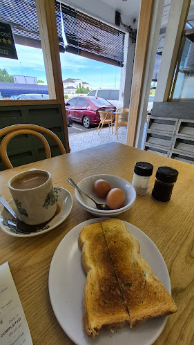 Opinii despre Peanuts Anchovies @ Jalan Tun Jugah în Kuching - Gastronomi dan perhotelan