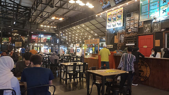 Lepak Luu Food Court - Kuantan