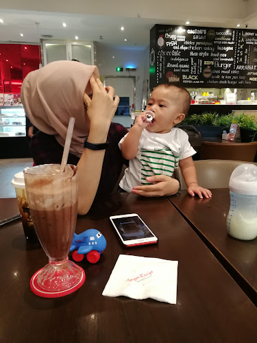 Opinii despre Secret Recipe AEON Mall Shah Alam în Shah Alam - Gastronomi dan perhotelan