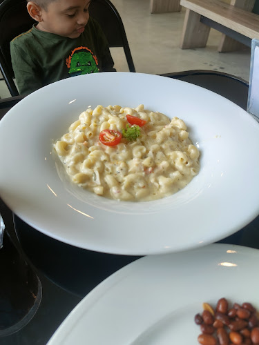 Opinii despre Mittyandbeans în Kajang - Gastronomi dan perhotelan