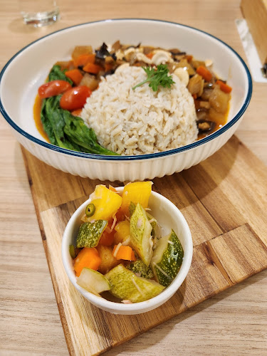 Opinii despre Botanist Cafe în Melaka - Gastronomi dan perhotelan