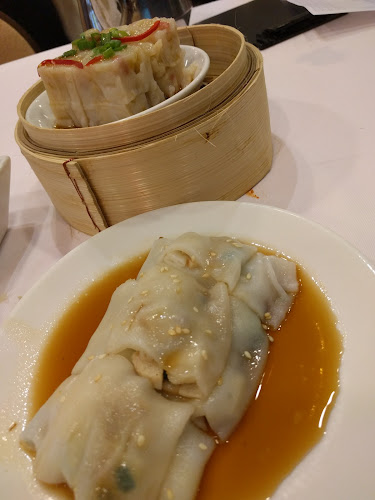 Restoran New Hong Kong - Gastronomi dan perhotelan
