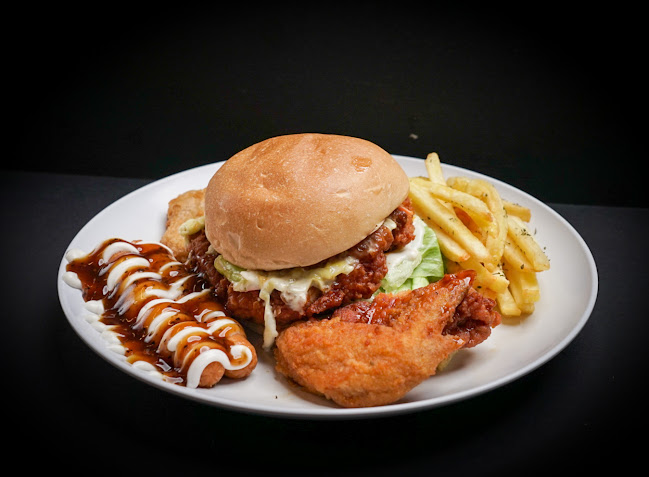 Grasso Burger Joint Bintulu - Gastronomi dan perhotelan