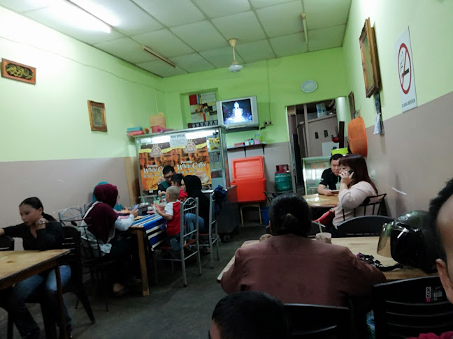 Opinii despre Furqan Tom Yam în George Town - Gastronomi dan perhotelan