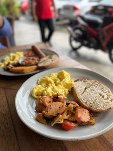 Cafe 123 Gasing - Gastronomi dan perhotelan