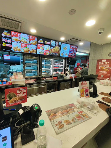 KFC - Gastronomi dan perhotelan