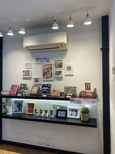 Cottiny Cafe 코티니 카페