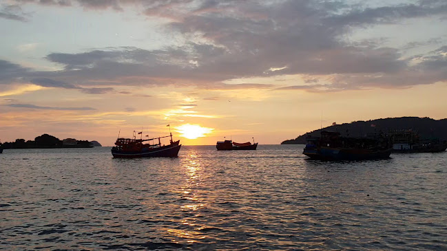 Opinii despre Gusto Food & Wine Cucina Italiana în Kota Kinabalu - Gastronomi dan perhotelan