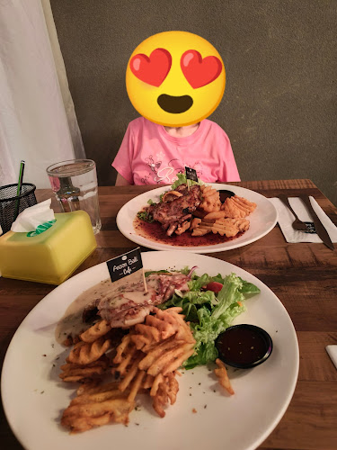 Comentarii opinii despre Bali Bali Cafe