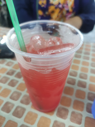 Comentarii opinii despre Makcik Cafe