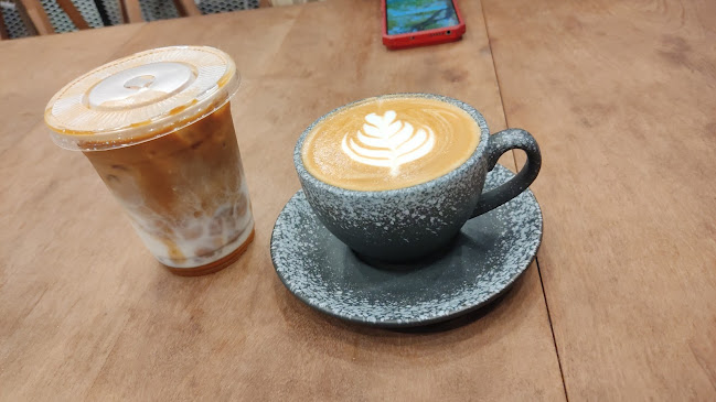 Comentarii opinii despre Cape Red Cafe