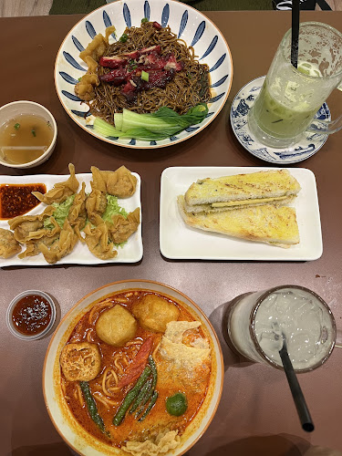 Comentarii opinii despre KOPIHUT (Sri Permaisuri Cheras)