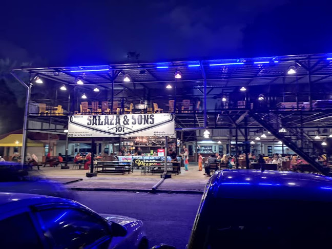 Salaza & Sons Bike Cafe - Gastronomi dan perhotelan